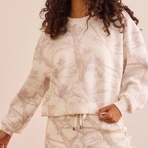 NEW Altar’d State AS Revival Brown and Cream Super Soft Sweatshirt Size XL NWT